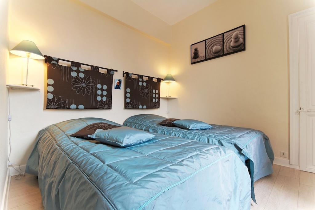 Comme A La Maison Tours-sur-Marne Ruang foto